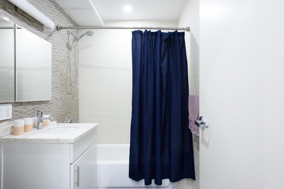 Pangsapuri 809-4b Balcony W&d Prime Location New York